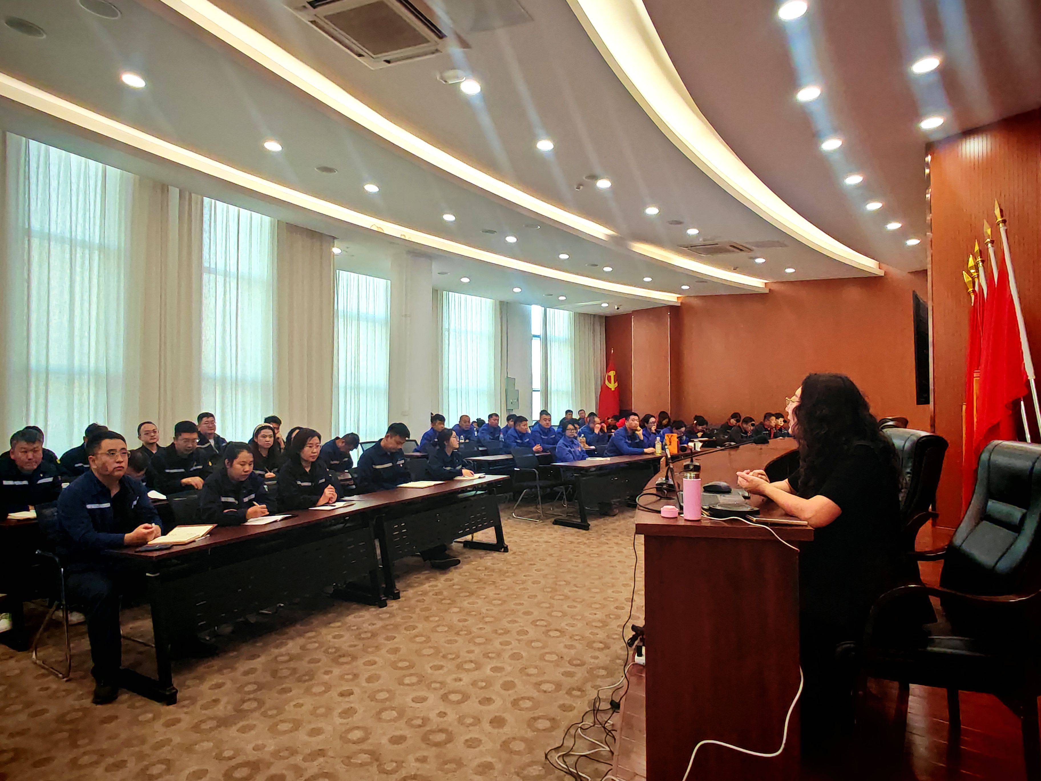 凝聚思想伟力 奏响奋进强音 —2025年度主题宣讲活动圆满收官